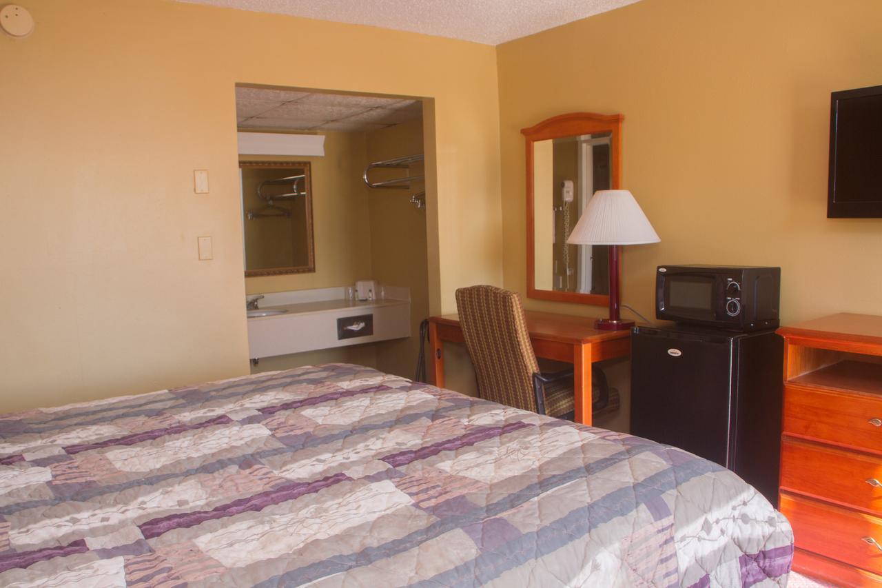 Executive Inn Ponca City Экстерьер фото