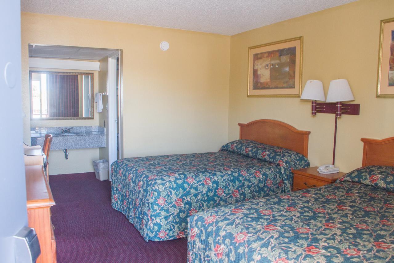 Executive Inn Ponca City Экстерьер фото